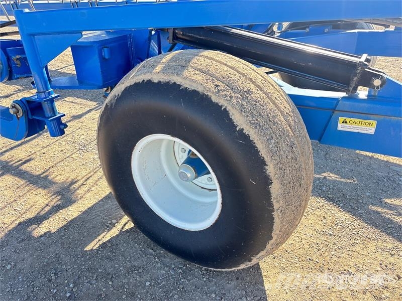 Brandt Contour Commander 7000 70 ft Heavy Harrow Drljače