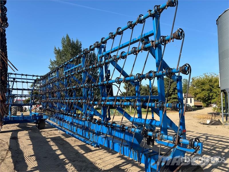 Brandt Contour Commander 8800 80 ft Heavy Harrow 钉齿耙