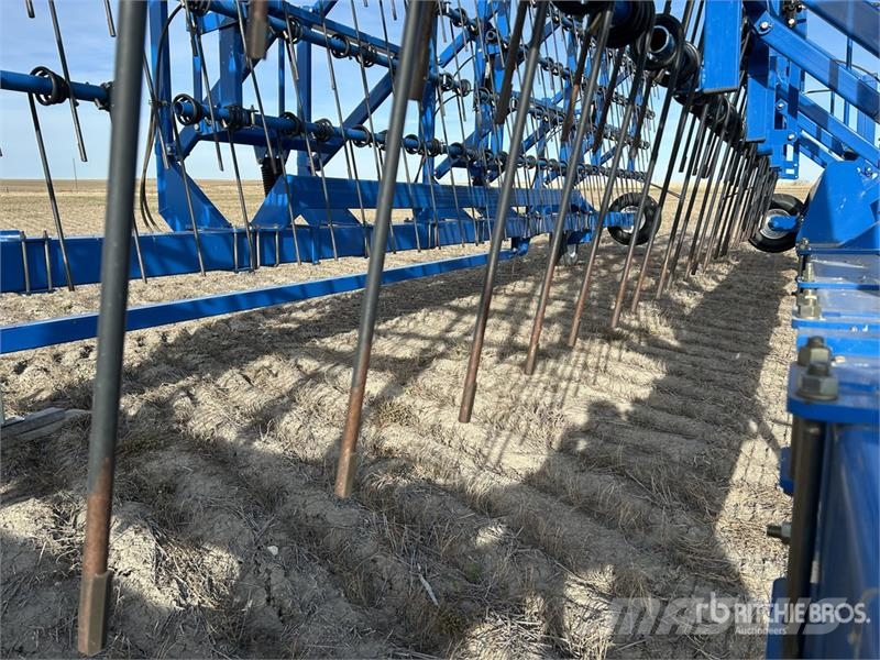 Brandt Countour Commander 8200 82 ft Heavy Harrow Gradas