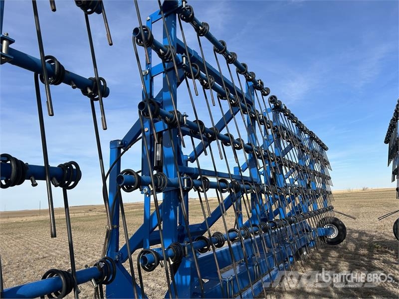 Brandt Countour Commander 8200 82 ft Heavy Harrow Gradas