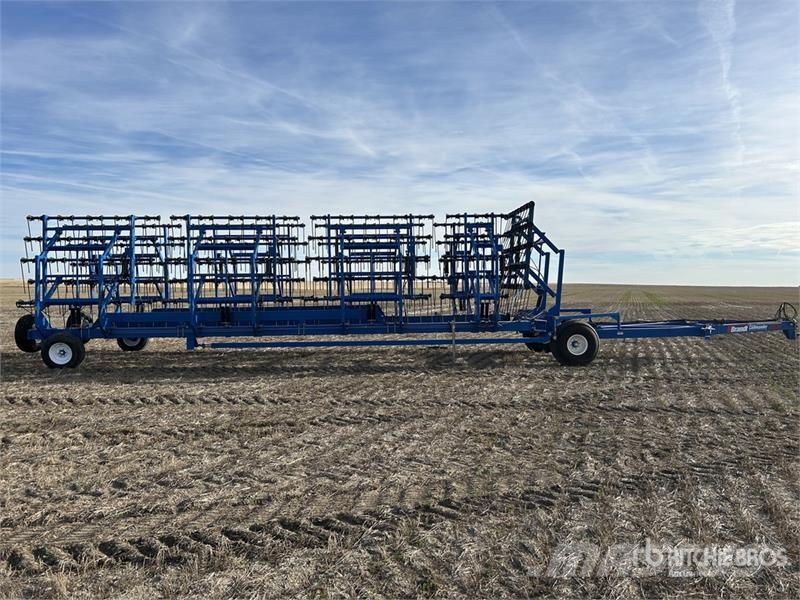 Brandt Countour Commander 8200 82 ft Heavy Harrow Gradas