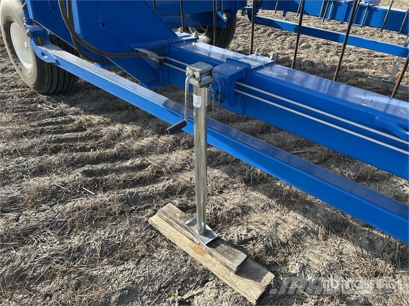 Brandt Countour Commander 8200 82 ft Heavy Harrow Gradas