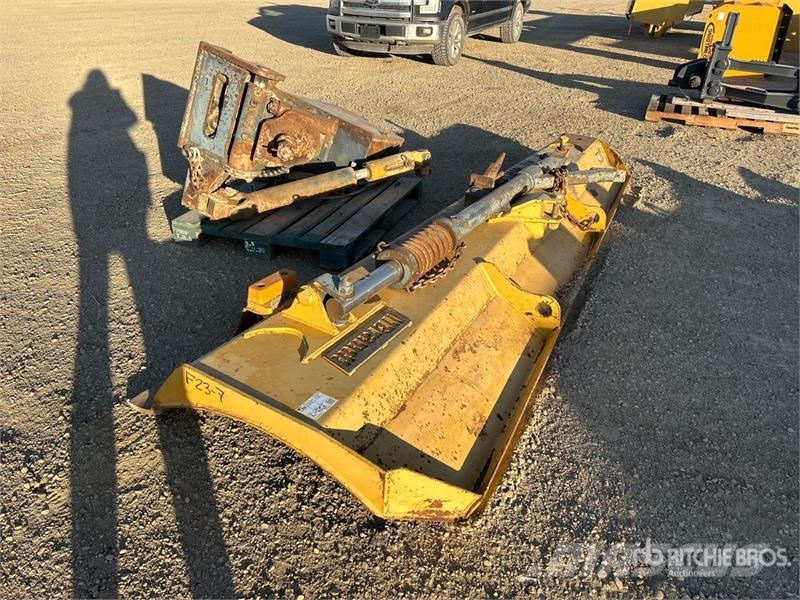 Brandt G Series 144 in Snow Motor Grader Blade Bladen