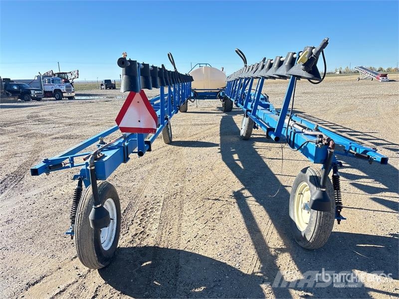 Brandt QF 1500 80 ft Pull-Type Sprayer Vučene prskalice