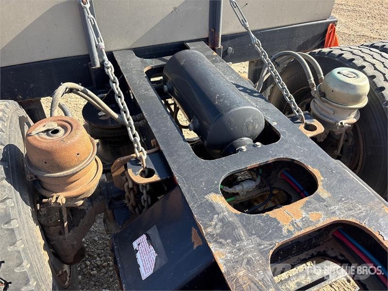 Brandt T/A Booster Axle Andre hengere