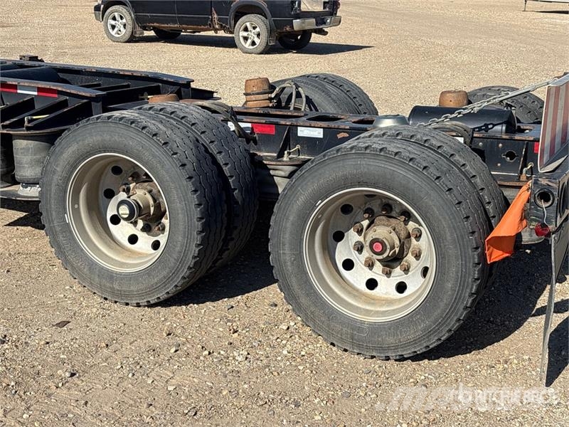 Brandt T/A Booster Axle Andre hengere