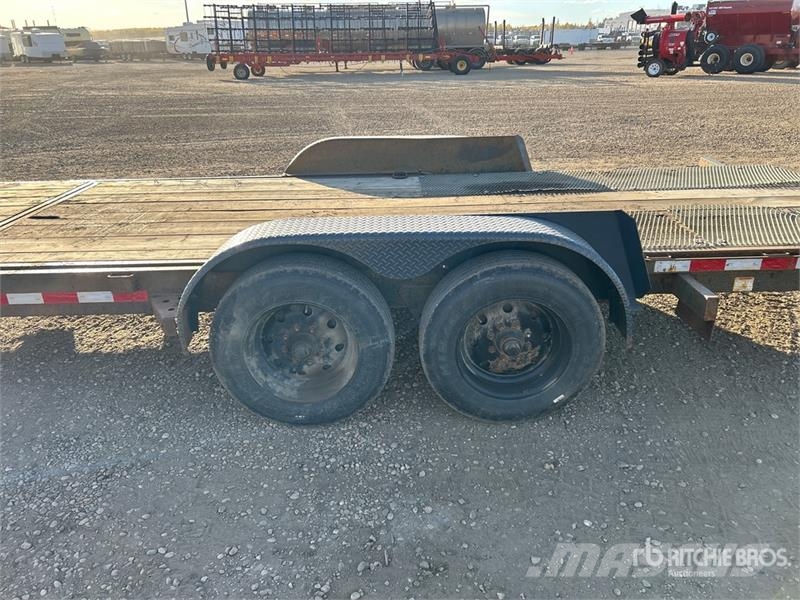 Brandt UBT822 22 ft T/A Tilt Deck Trailer Tieflader