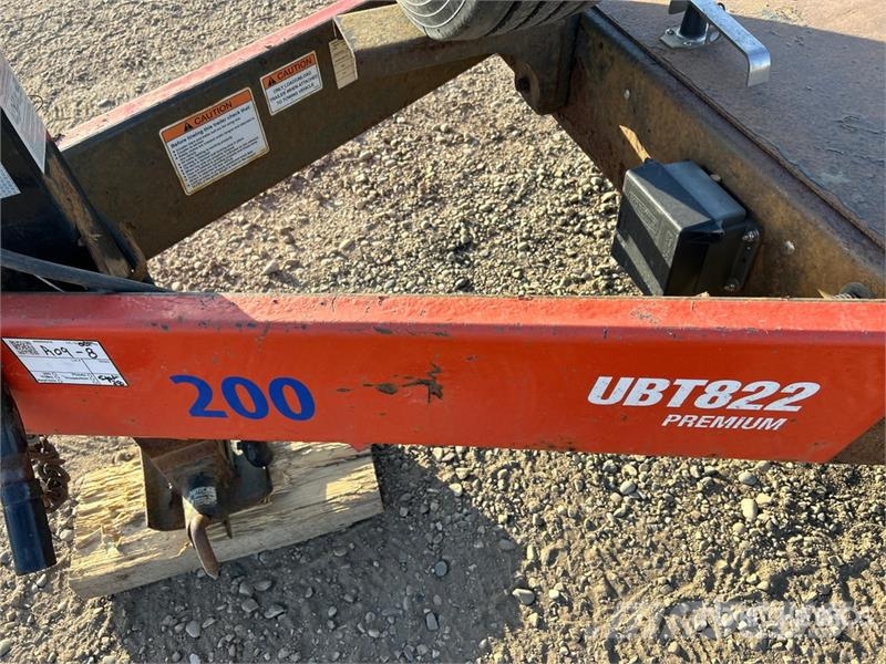Brandt UBT822 22 ft T/A Tilt Deck Trailer Tieflader