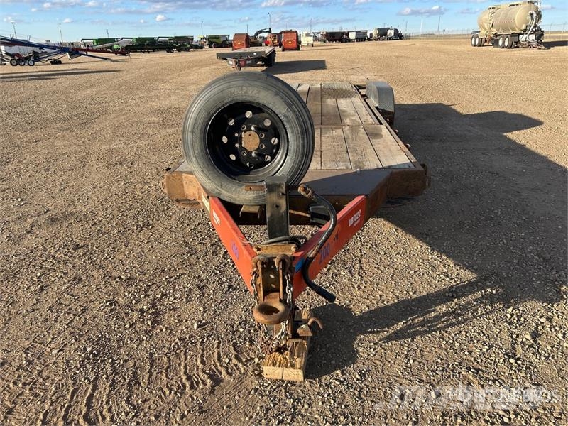 Brandt UBT822 22 ft T/A Tilt Deck Trailer Tieflader