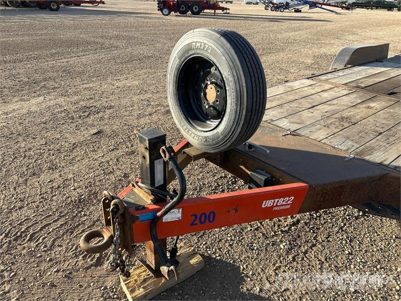 Brandt UBT822 22 ft T/A Tilt Deck Trailer Tieflader