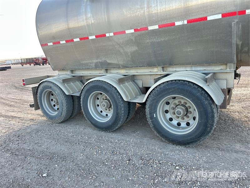 Brenner 37850 L Tri/A Tanker Trailer Прицепы-цистерны