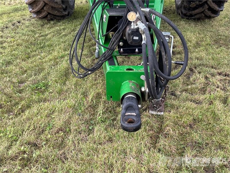 Brent 1082 Remorci pentru cereale / siloz