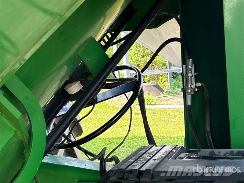 Brent 1082 Remolque para grano