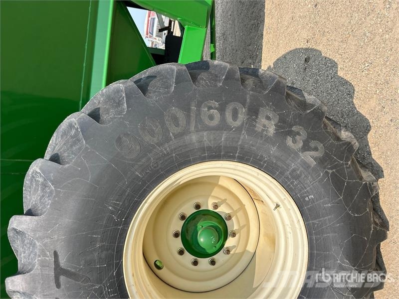 Brent 1082 Remolque para grano