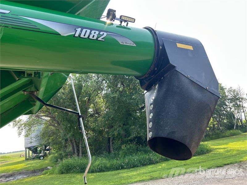 Brent 1082 Remolque para grano