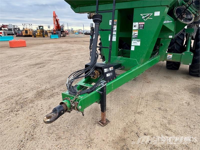 Brent 1282 1200 bu Grain Cart Viljavaunut