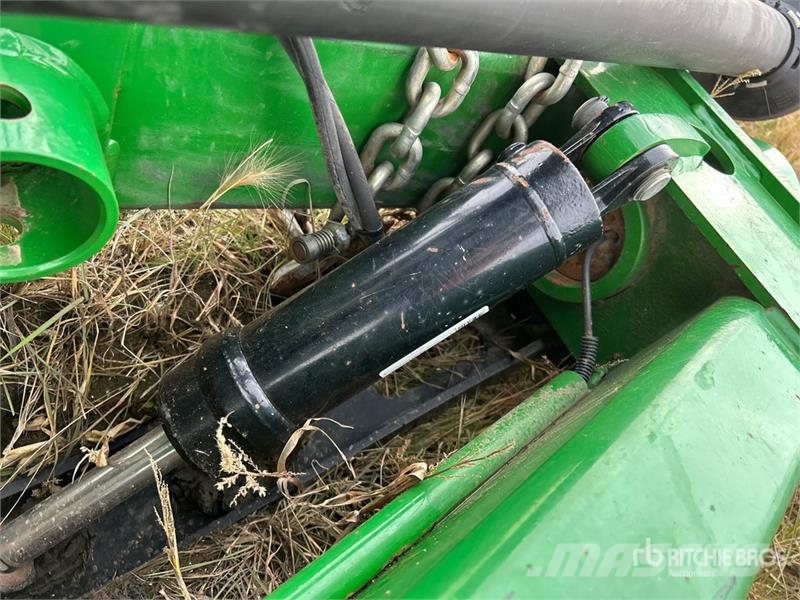 Brent 1596 1500 bu T/A Grain Cart مقطورة حبوب
