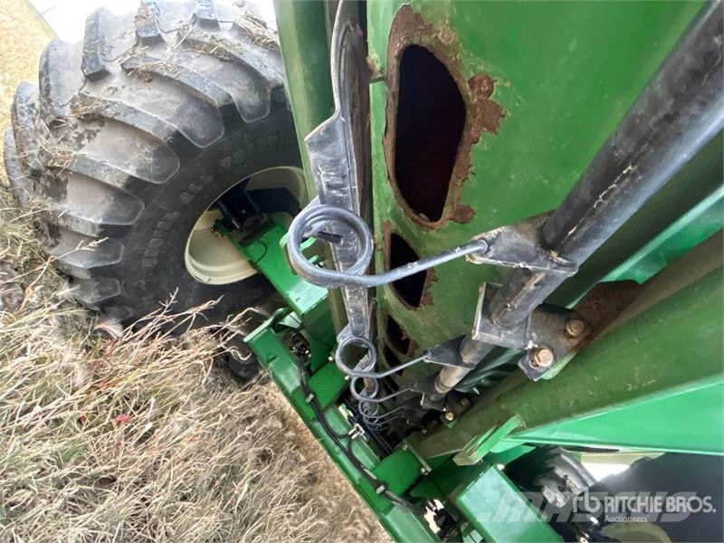 Brent 1596 1500 bu T/A Grain Cart مقطورة حبوب
