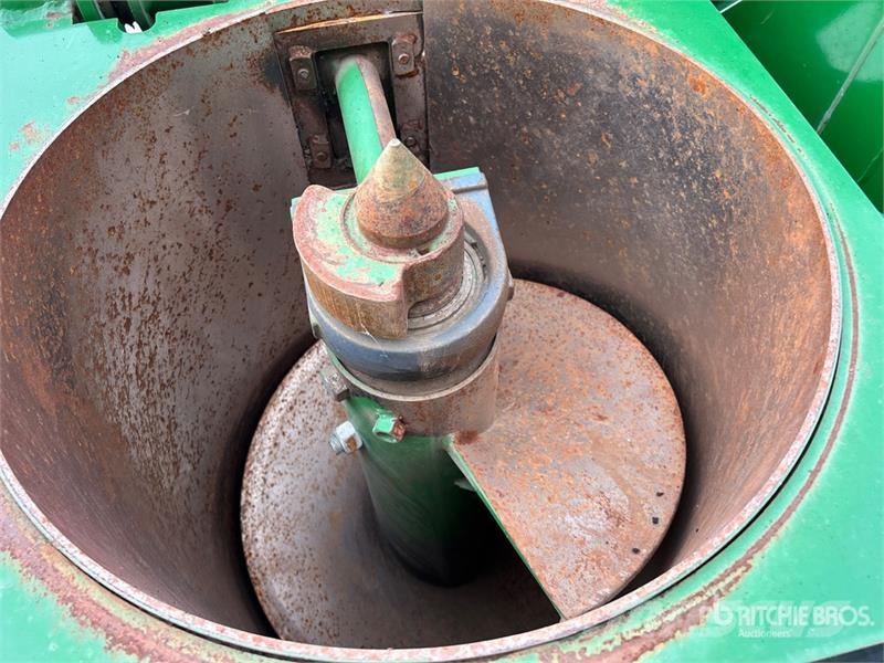 Brent 1596 1500 bu T/A Grain Cart مقطورة حبوب