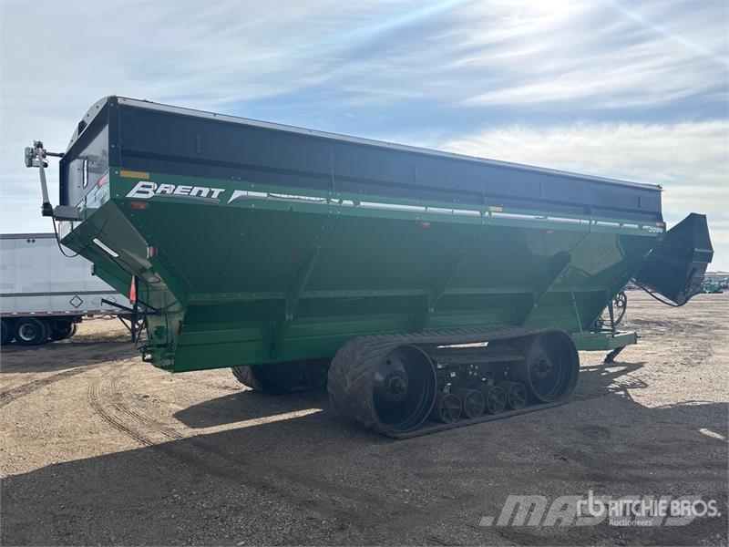 Brent 2096 2000 bu Tracked Grain Cart Carri per la granella