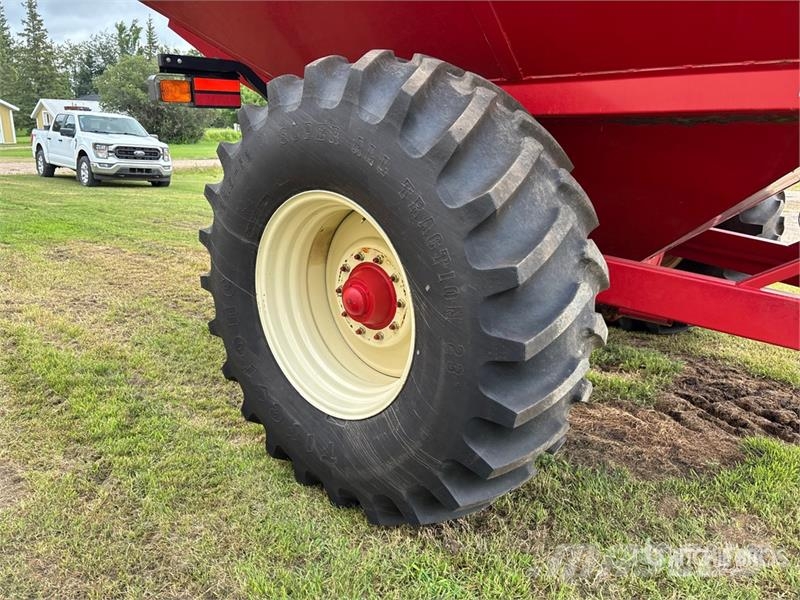 Brent 620 Grain Cart Prikolice za žito