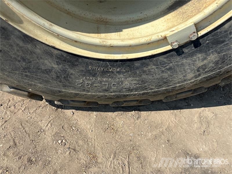 Brent 974 900 bu S/A Grain Cart Prikolice za žito