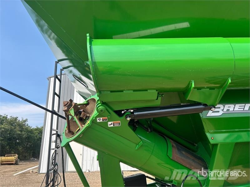 Brent V1100 1100 bu S/A Grain Cart Grain / Silage Trailers