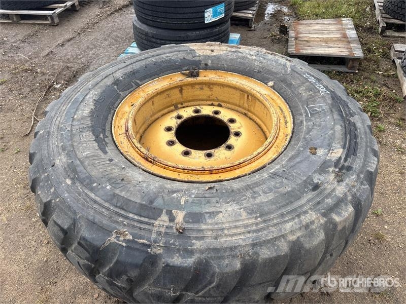 Bridgestone VSTEEL K Traction 14.00R24 Tires Колелета/Гуми