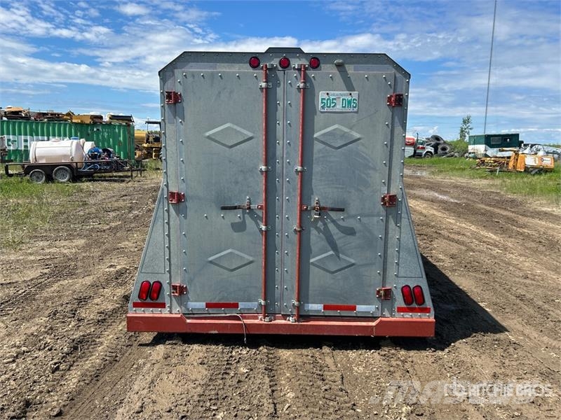 Bridgeview 18 ft T/A Rigging Utility Trailer مقطورات أخرى