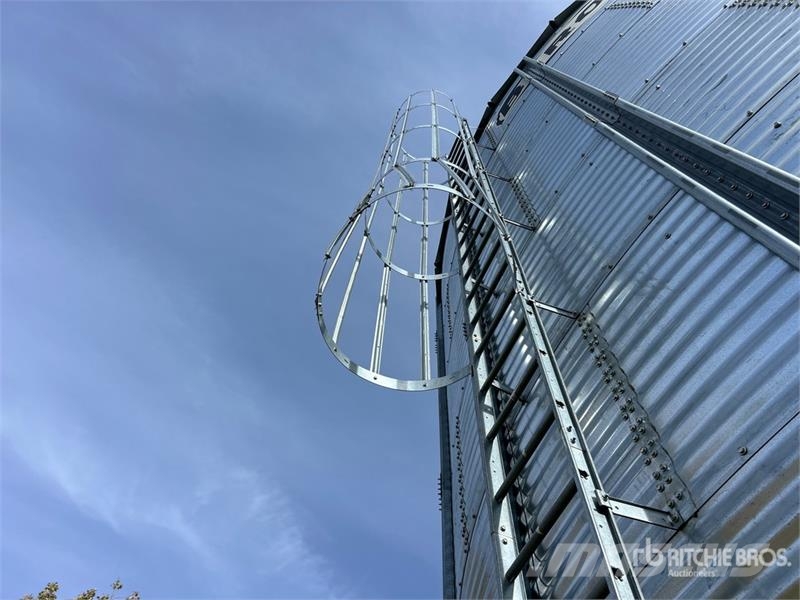Brock +/- 11700 bu 7 Ring Grain Bin Macchine/unitá di lavorazione e stoccaggio/altri