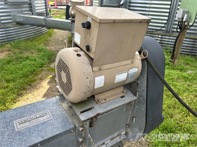 Brock +/- 11700 bu 7 Ring Grain Bin Ekin işleme ve depolama üniteleri/makineleri - Digerleri