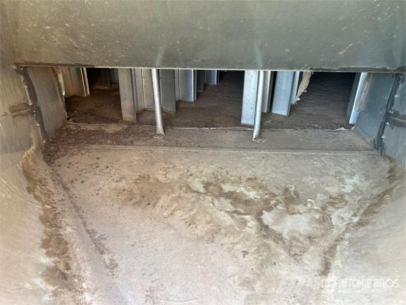 Brock +/- 11700 bu 7 Ring Grain Bin Ekin işleme ve depolama üniteleri/makineleri - Digerleri
