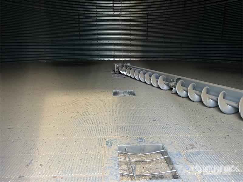 Brock +/- 11700 bu 7 Ring Grain Bin Macchine/unitá di lavorazione e stoccaggio/altri