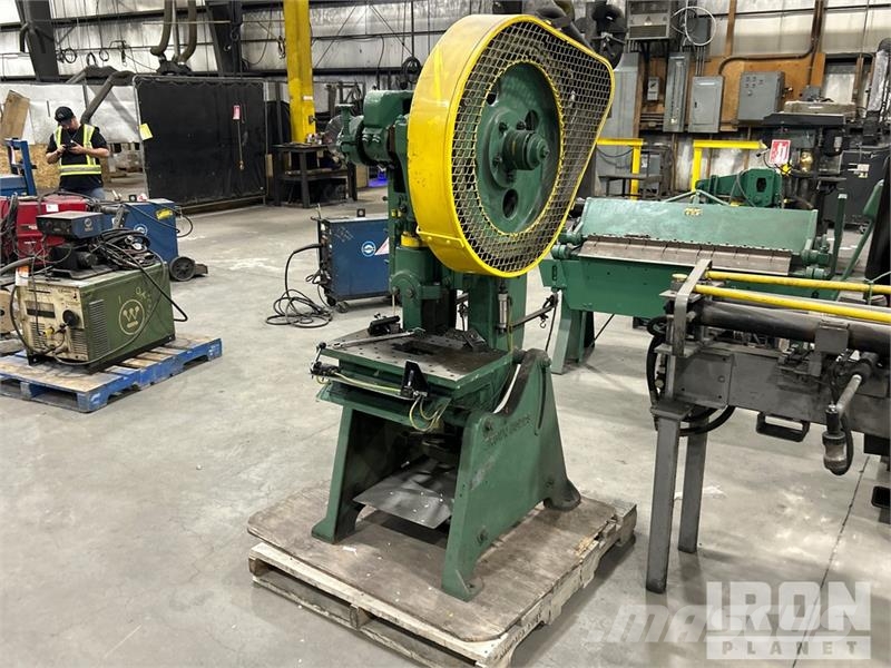 Brown Boggs 13LW Electric Punch Press 건설 장비 - 기타