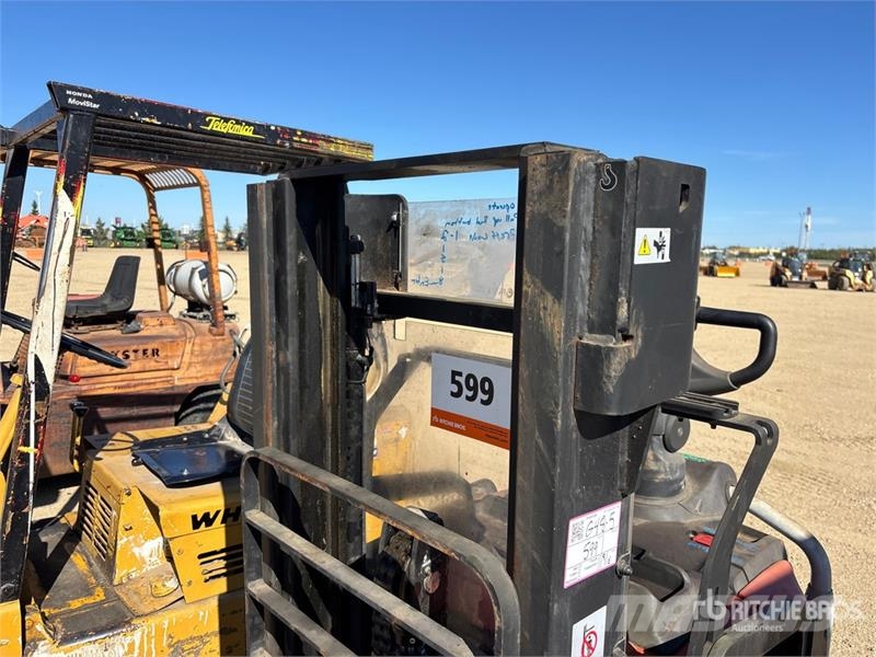 BT SPE160L 1600 kg Electric Stacker Stablere