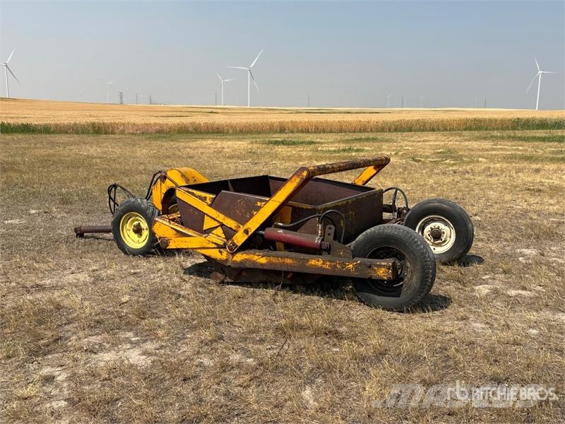 Buchli Enterprises Inc. B300 4 Tire Hydraulic Pull Földnyesők (szkréperek)