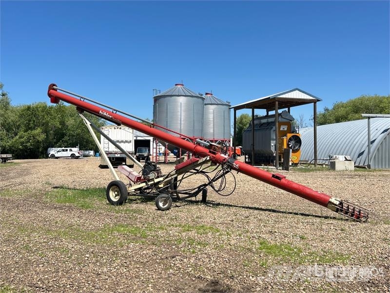 Buhler Farm King 1036 10 in x 36 ft Grain Auger Sauterelle, tapis roulant, vis sans fin