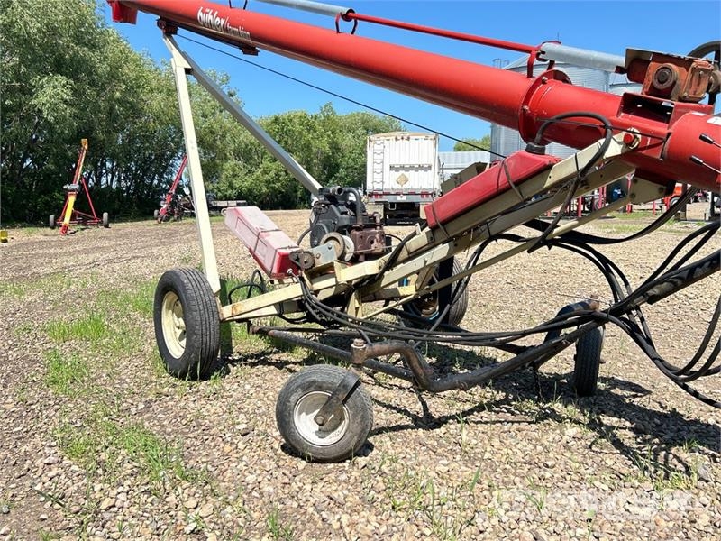 Buhler Farm King 1036 10 in x 36 ft Grain Auger Sauterelle, tapis roulant, vis sans fin