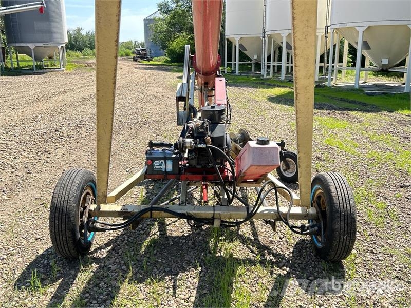 Buhler Farm King 1036 10 in x 36 ft Grain Auger Sauterelle, tapis roulant, vis sans fin