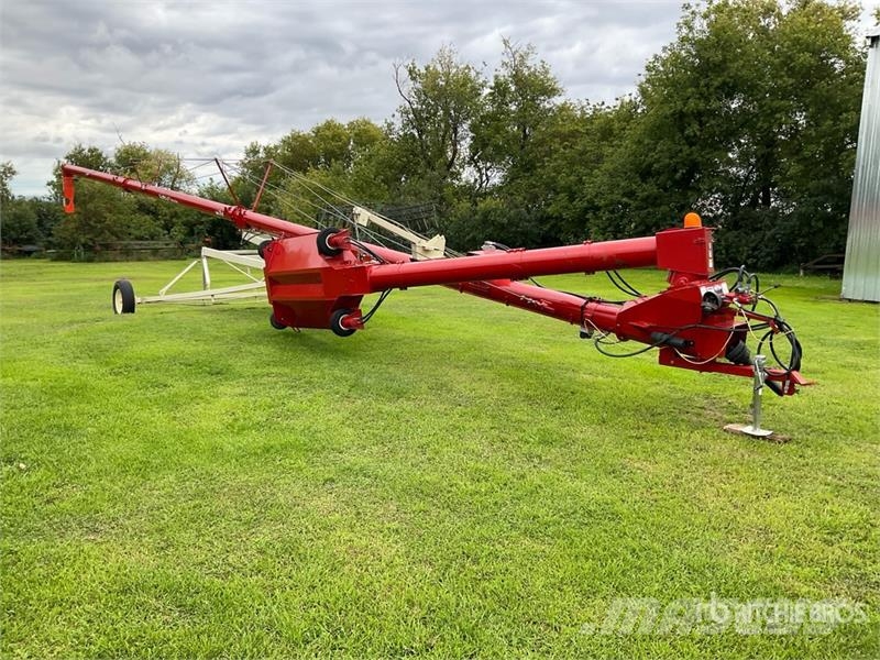 Buhler Farm King 1070 10 in x 70 ft Swing Grain Auger Förderbänder