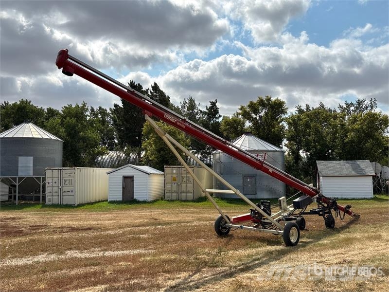 Buhler Farm King 746 7 in x 46 ft Grain Auger Material de transporte