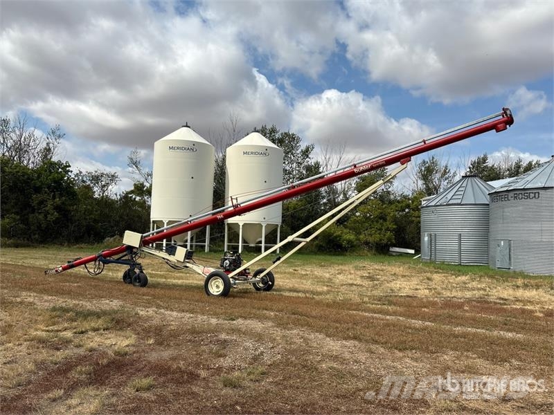 Buhler Farm King 746 7 in x 46 ft Grain Auger Material de transporte