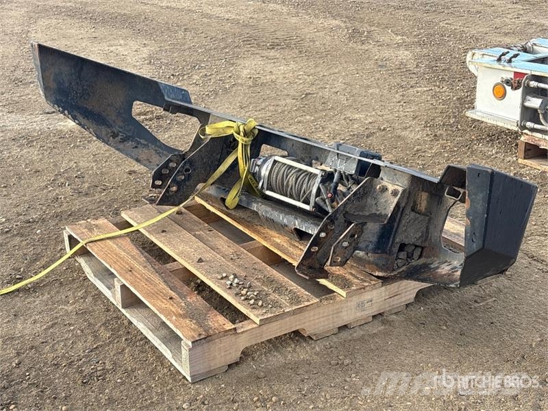  Bumper with winch Коммерческий транспорт - Другие