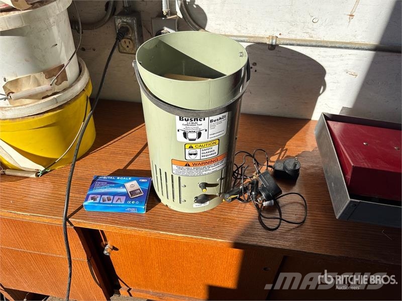 Bushel Plus Harvest Loss Calibration Tool وحدات / آلات معالجة المحاصيل وتخزينها - أخرى