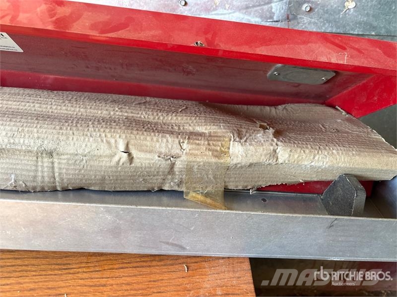 Bushel Plus Harvest Loss Calibration Tool وحدات / آلات معالجة المحاصيل وتخزينها - أخرى