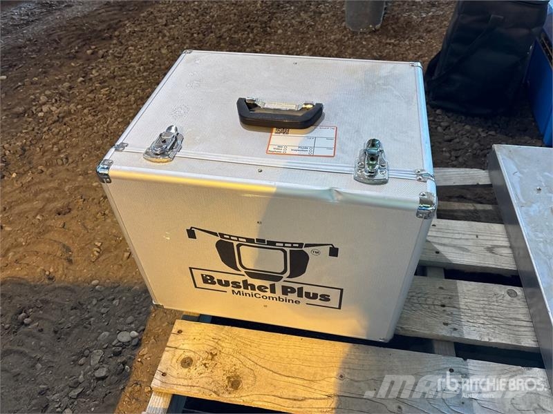 Bushel Plus Mini Combine Poljoprivreda – ostalo