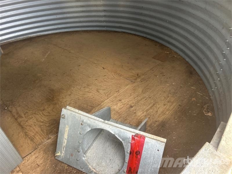 Butler +/- 1800 bu 4 Ring Grain Bin Viljan käsittely- ja varastointiyksiköt/koneet - Muut