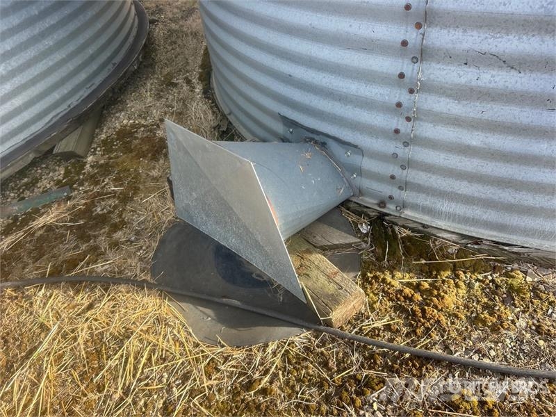 Butler +/- 1800 bu 4 Ring Grain Bin Viljan käsittely- ja varastointiyksiköt/koneet - Muut