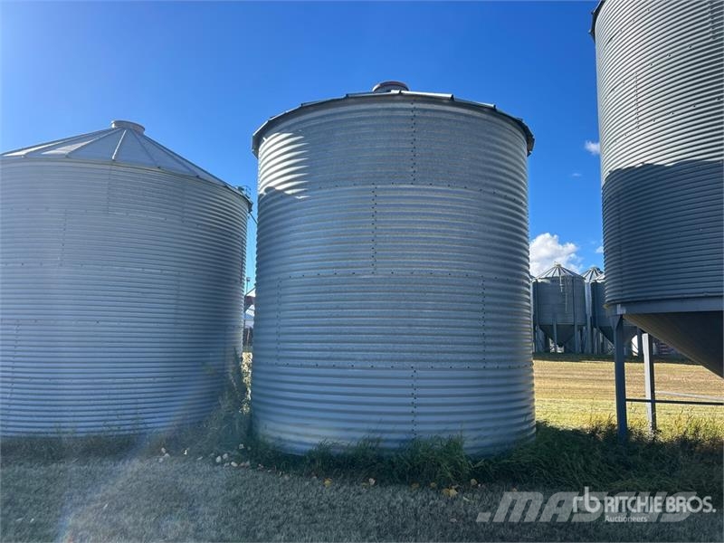 Butler +/- 2000 bu 4 Ring Grain Bin Termény feldolgozó/tároló berendezések - Egyebek