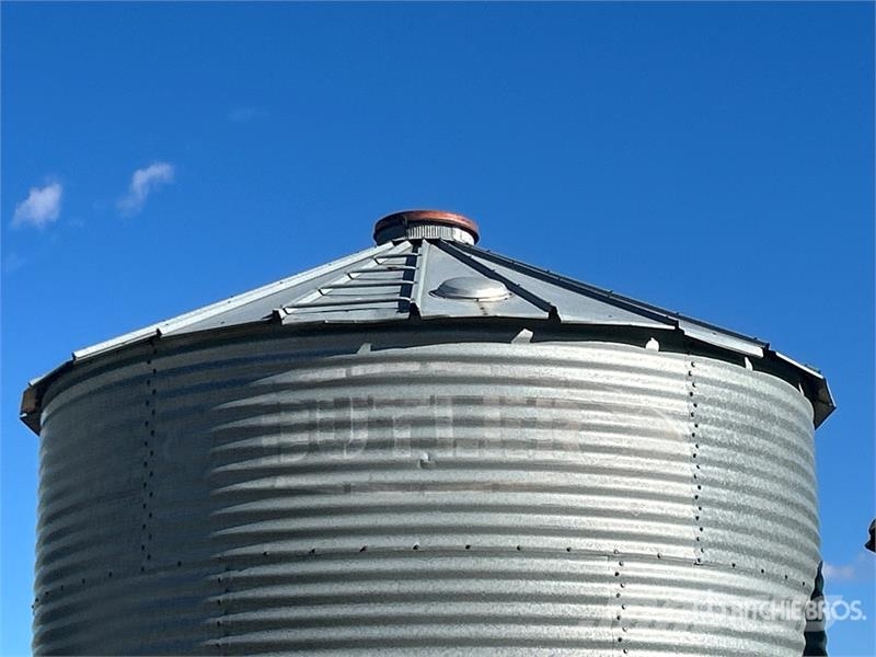 Butler +/- 2000 bu 4 Ring Grain Bin Termény feldolgozó/tároló berendezések - Egyebek